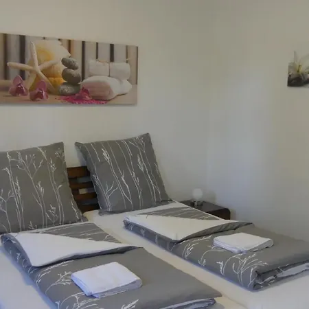 Zum Boehmegrund Szálloda