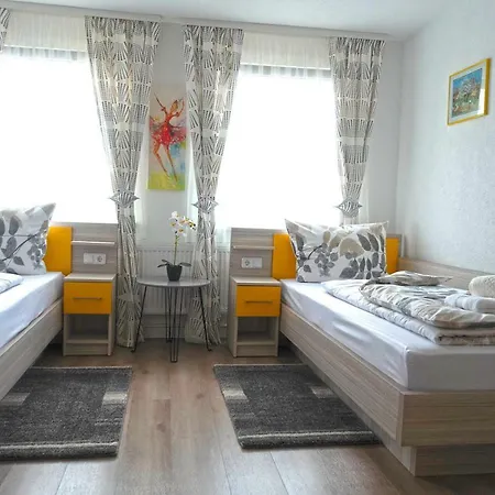 Zum Boehmegrund Hotel *